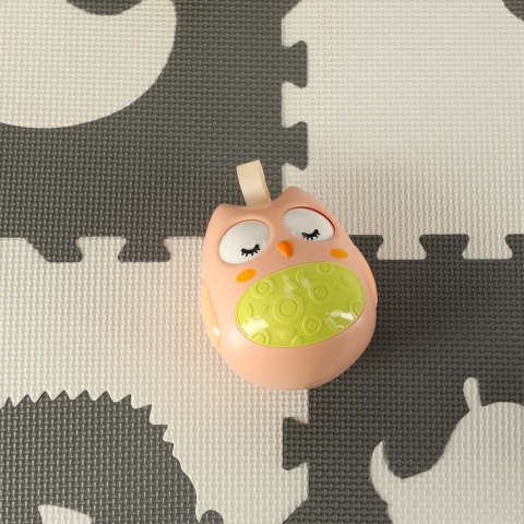 Wańka wstańka sowa sensoryczna kiwajka różowa Kik Sp. z o. o. Sp. k.