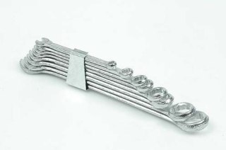 KOMPLET KLUCZY PŁASKO-OCZKOWYCH 6-19 8 SZTUK TOYA