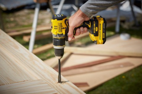 WIERTARKO-WKRĘTARKA AKUMULATOROWA UDAROWA V20 2*4.0AH STANLEY