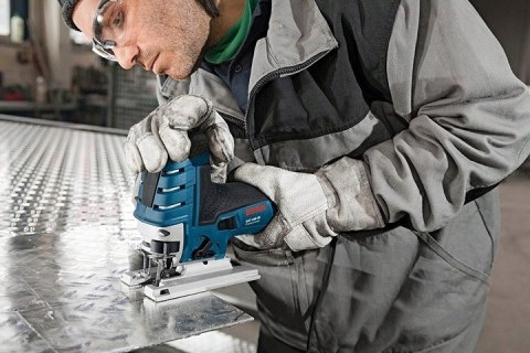 WYRZYNARKA GST 150 CE 780W BOSCH