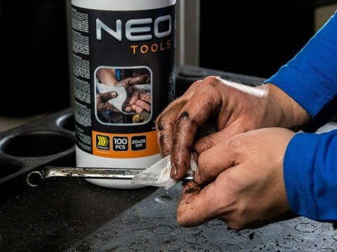 CHUSTECZKI DO CZYSZCZENIA TRUDNYCH ZABRUDZEŃ SŁOIK 100SZT. NEO