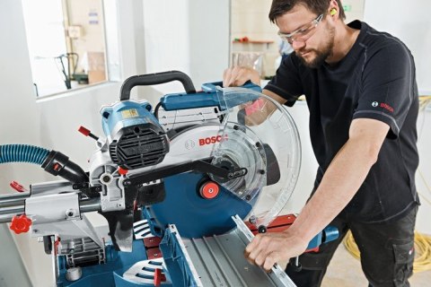 PILARKA UKOSOWA, UKOŚNICA GCM 12 SDE 1800W 305MM BOSCH