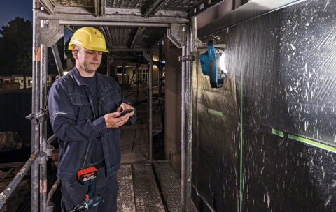 LAMPA WARSZTATOWA GLI 18V-2200 C PRO BOSCH