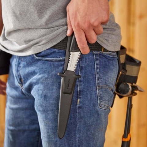 PIŁA ZĄBKOWANA Z OCHRANIACZEM POWERTOOTH 15CM, 8 TPI FISKARS