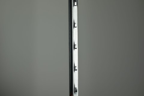 SŁUPEK DO SIATKA LEŚNEJ OCYNKOWNY 225 CM UN