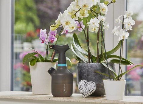 OPRYSKIWACZ CIŚNIENIOWY 1 L GARDENA