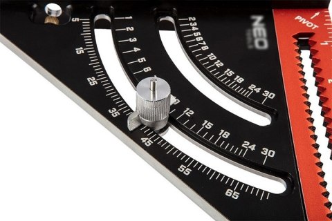 KĄTOWNIK Z LINIJKĄ NEO