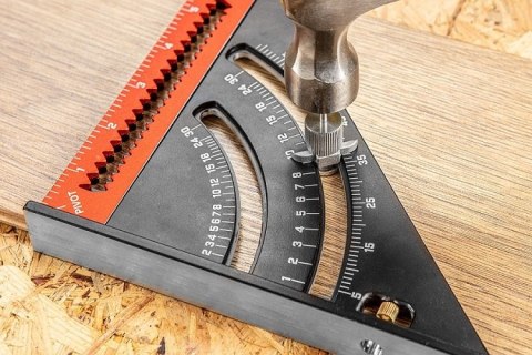 KĄTOWNIK Z LINIJKĄ NEO