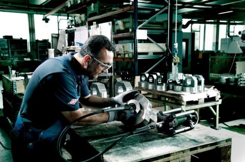 SZLIFIERKA PROSTA GE 710 PLUS METABO