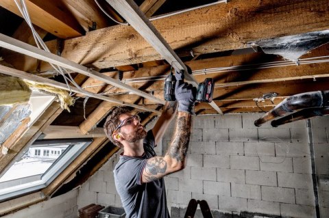 ZAKRĘTARKA AKUMULATOROWA 1/4'' SSD 18 LT 200 BL METABO