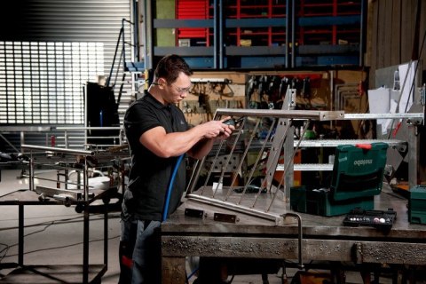 PNEUMATYCZNA SZLIFIERKA PROSTA DG 25 SET METABO