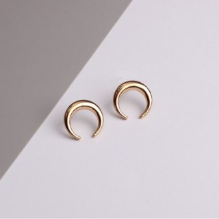 KOLCZYKI przy uchu K690Z