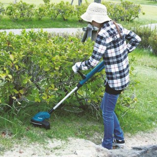 AKUMULATOROWA PODKASZARKA 260MM 18V LI-ION 1*1.5AH MAKITA