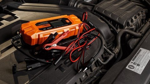 PROSTOWNIK AUTOMATYCZNY 4A/70W,3-120AH DO AGM/GEL NEO