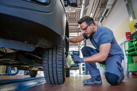 KLUCZ UDAROWY AKUMULATOROWY GDS 18V-450 PC 0*AH L-BOXX BOSCH