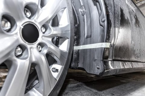 CZERNIDŁO DO PLASTIKU I GUMY 250ML MOJE AUTO