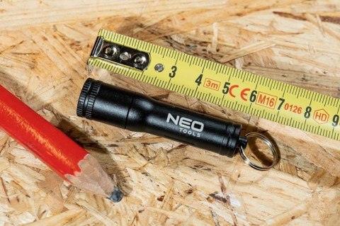 LATARKA BATERYJNA MINI 100LM P9 LED NEO