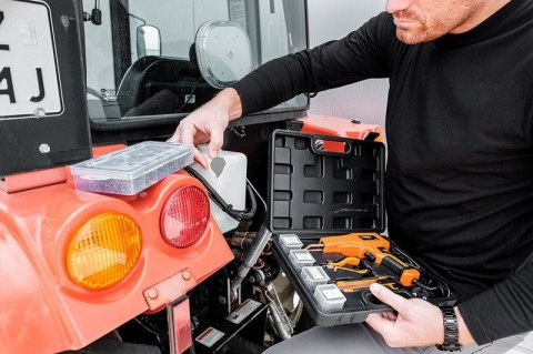 LUTOWNICA DO PLASTIKU 50W + 200 SZT ZSZYWEK NEO