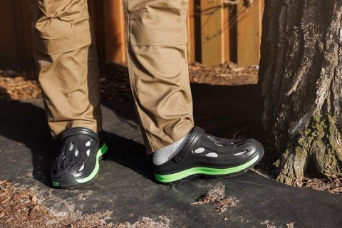 CHODAKI Z PASKIEM ROZMIAR 42/43 NEO