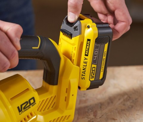 ODKURZACZ RĘCZNY AKUMULATOROWY V20 18V 0*AH STANLEY