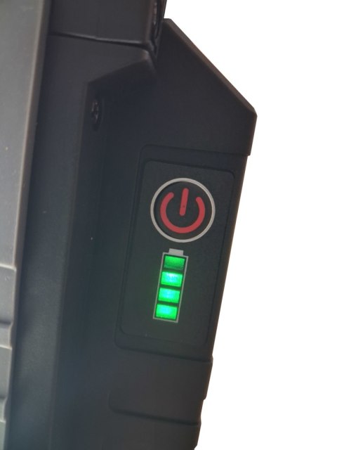 NAŚWIETLACZ LED SMD 30W LSR30A PARTNERSITE