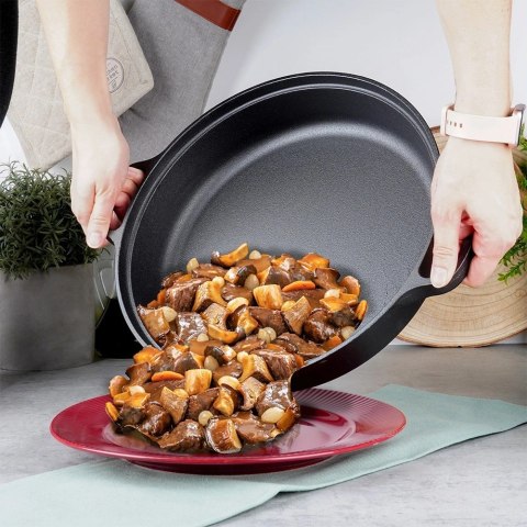 Patelnia Żeliwna Głęboka Gaz Indukcja Grill Solidna Trwała ORION 30 cm