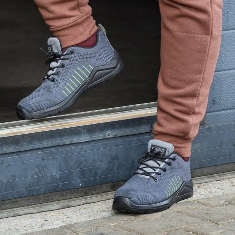 PÓŁBUTY ROBOCZE SB SR, PODNOSEK STALOWY ROZMIAR 40 NEO