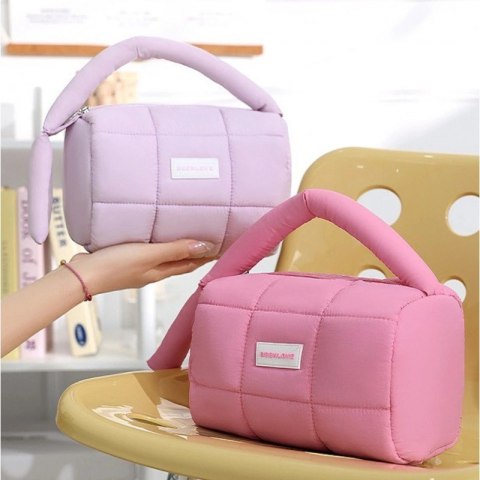 Kosmetyczka damska pikowana kuferek z rączką 18,5 x 12,5 x 13 cm KS140R