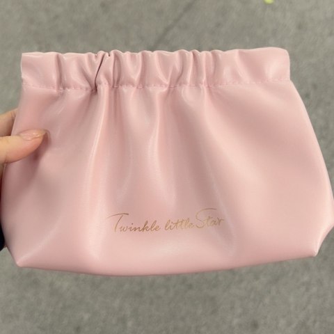 Kosmetyczka, saszetka na kosmetyki, wkładki, ekoskóra rozm S 12,5x9,5cm KS147R