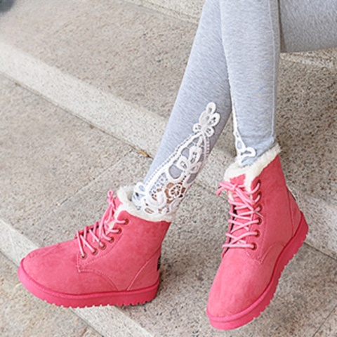 BCEBYL Jesienno-zimowa moda Nowe Casual Comfortable Plus Velvet Warm Solid Color Cross Belt Round Toe Krótkie buty damskie