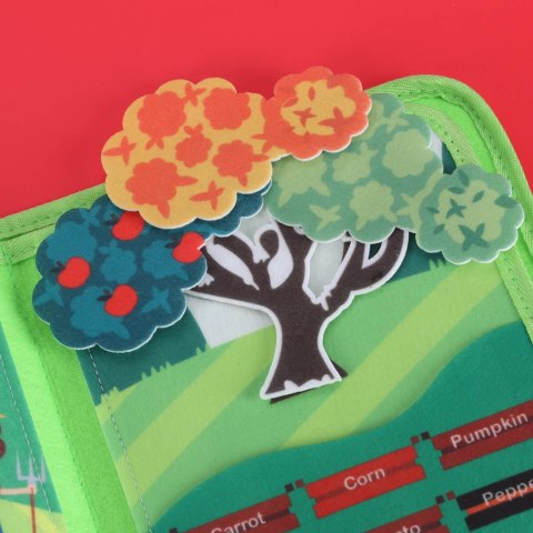 Książeczka sensoryczna edukacyjna manipulacyjna farma Kik Sp. z o. o. Sp. k.