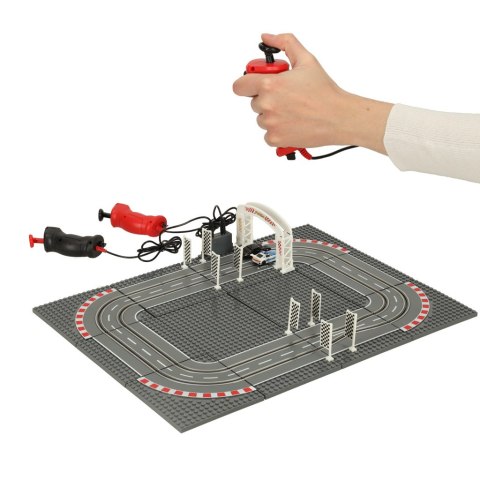 Tor samochodowy wyścigowy policyjny elektryczny + 2 auta klocki konstrukcyjne GD-01 Kik Sp. z o. o. Sp. k.